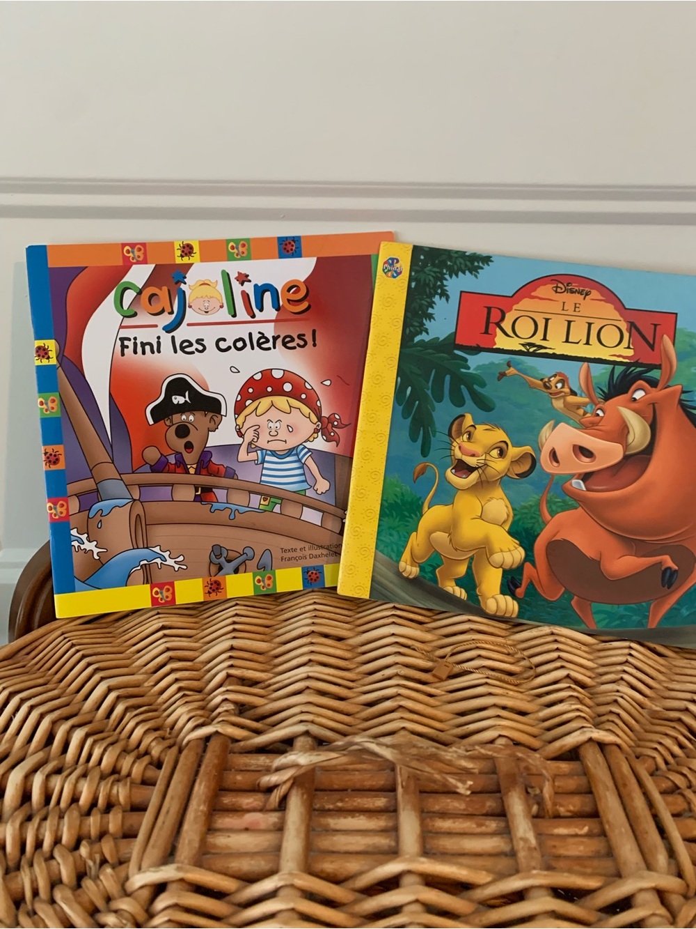 Boomerang, 2 french language children books